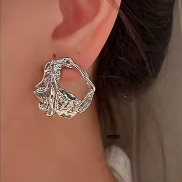 Anthropologie Jewelry - Anthropologie Earrings Silver Crumpled Molten Metal Hammered AP10